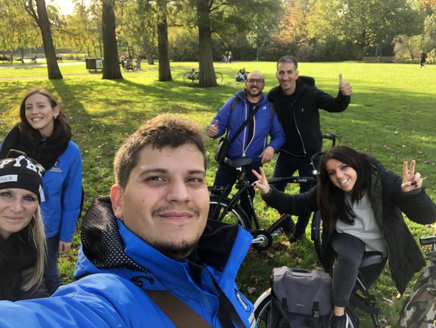 Amsterdam: Private City Bike Tour in italian - Westerpark and Vondelpark Lanes: Where the City Breathes