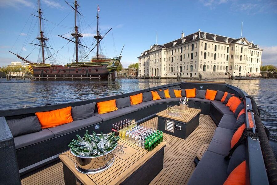 Amsterdam: Private Cruise with Drinks & Optional Snacks - Where You Meet: Seapalace Dock and How to Arrive Smoothly