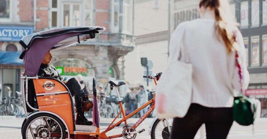 Amsterdam: Private Guided City Tour by Pedicab - Why Amsterdam looks better from a pedicab
