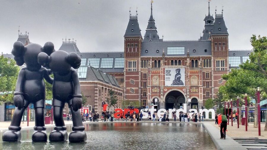 Amsterdam: Private Hidden Gems Discovery Tour - Dam Square and Nieuwe Kerk: where Amsterdam’s civic story shows up