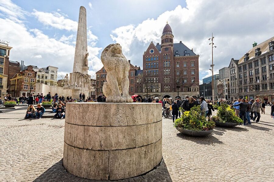 Amsterdam: Private Hidden Gems Discovery Tour - Anne Frank’s House area and Westertoren: big landmarks, guided perspective