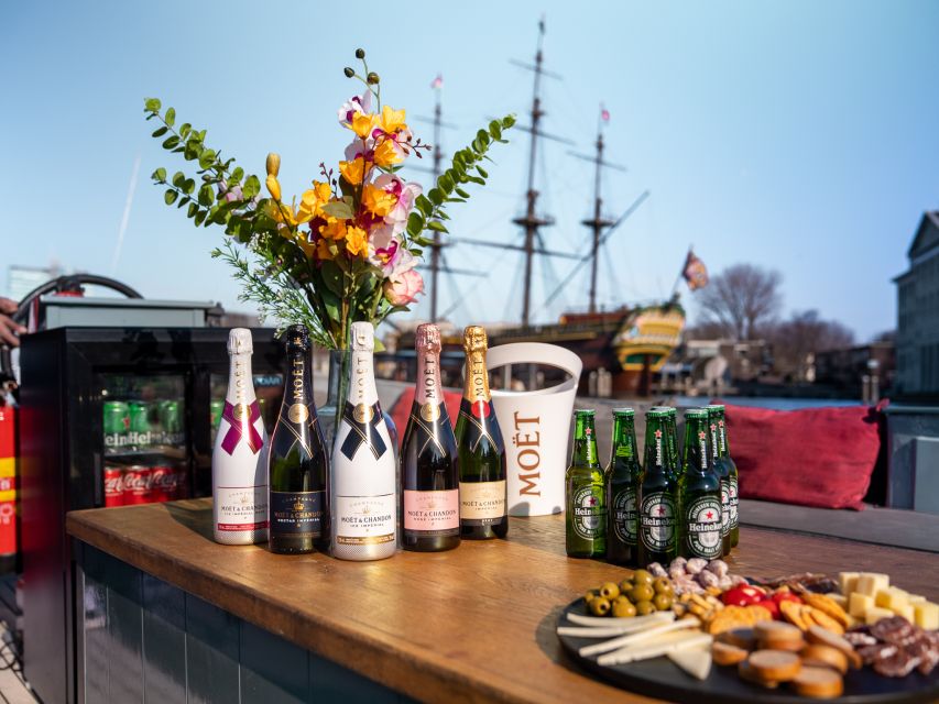 Amsterdam: Private Luxury Cruise with Drinks & Silent Disco - Why a silent disco boat feels different in Amsterdam