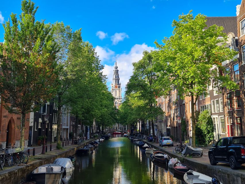 Amsterdam: Private Pedicab Historical Sightseeing Tour - Museumsquare and the Rijksmuseum area stop