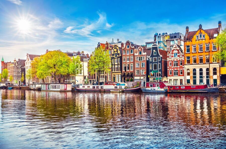 Amsterdam: Private Prosecco Canal Cruise Tour - Skipper Tips That Help You After the Cruise