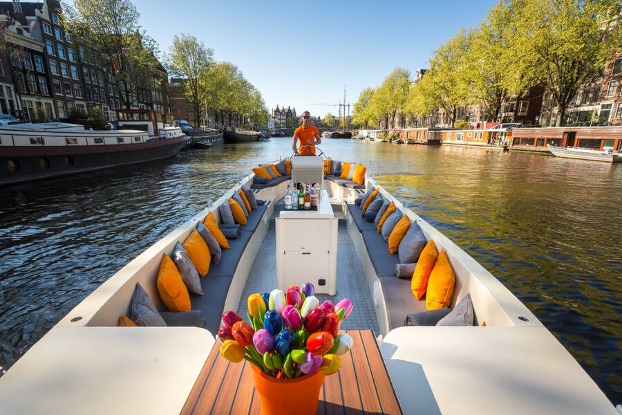 Amsterdam: Private Prosecco Canal Cruise Tour - Price and Value: Is $280 Per Person Reasonable?
