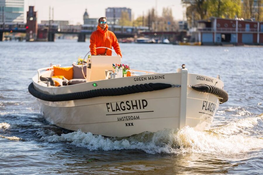Amsterdam: Private Prosecco Canal Cruise Tour - The 90-Minute Canal Belt Route, Including Rijksmuseum and Vondelpark