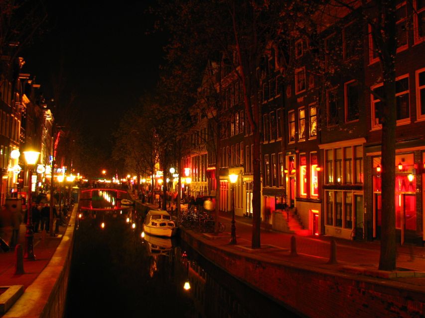 Amsterdam: Private Red Light District and Food Tour - Red Light District, Explained Like a Dutch System