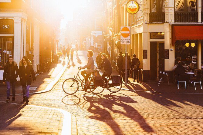 Amsterdam Private Tour: Highlights & Hidden Gems by Bike or Foot - Foot vs Bike: Which Way Fits Your Amsterdam Style?