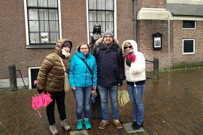 Amsterdam : Private Walking Tour With A Guide (Private Tour) - Off-the-beaten-track stops you can ask for