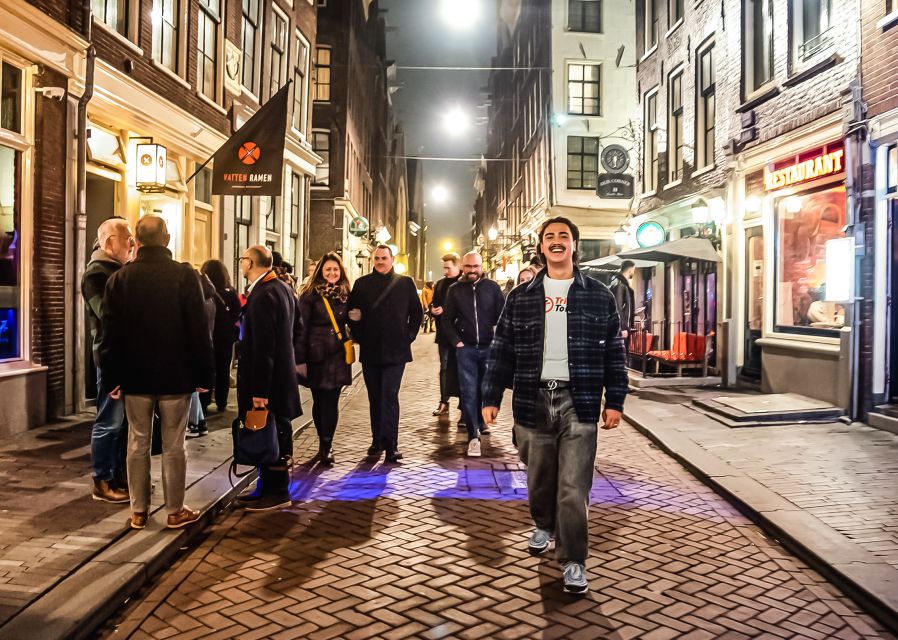 Amsterdam Red Light District & Coffee Shop Tour - Chinatown and Nieuwmarkt Area Stops That Break Up the Sensitivity