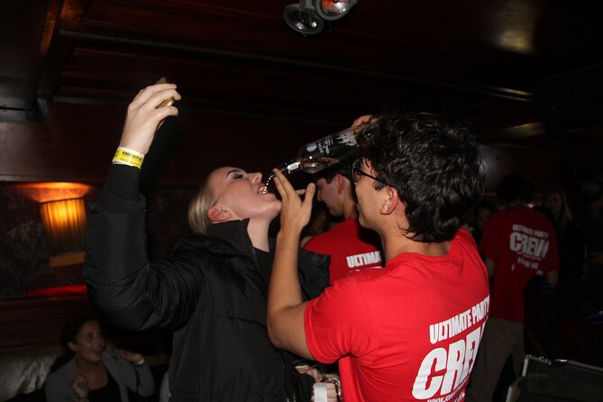 Amsterdam Red Light District Pub Crawl - The Final Nightclub Finish on Rembrandt Square Around 1:00am