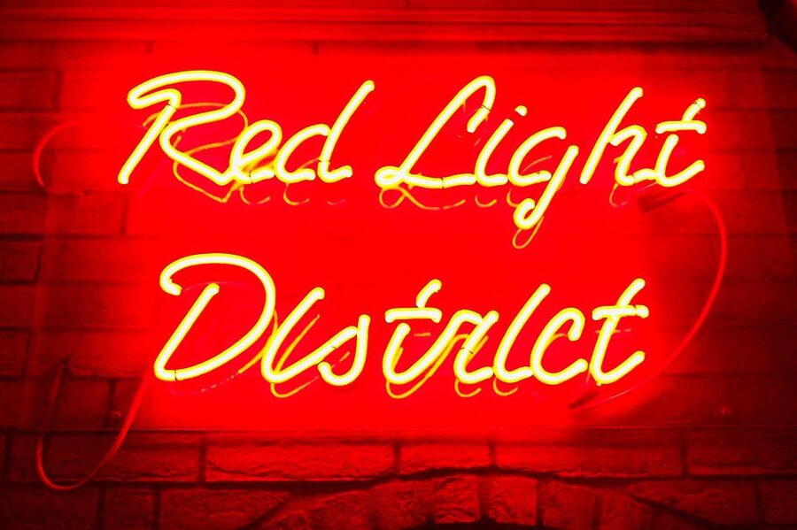 Amsterdam: Red Light District Walking Tour - Key takeaways from the walk