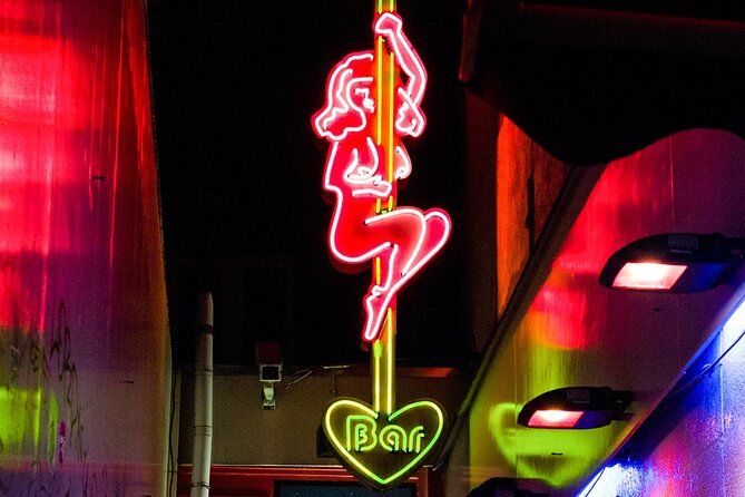 Amsterdam Red Light District Walking Tour in EN/DE/IT/ES - What this Amsterdam Red Light District walk is really for