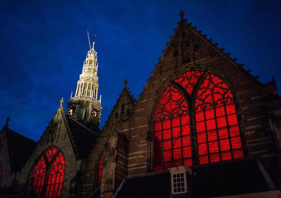 Amsterdam: Red Light Tour Exclusive + Peep Show - Sex Palace Live Peep Show: A Short, First-Hand Stop
