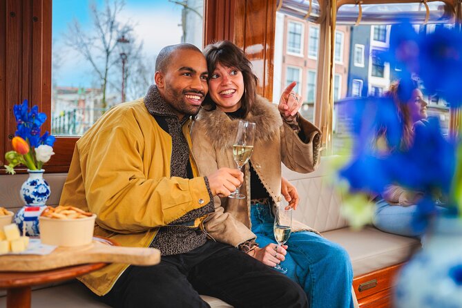 Amsterdam: Romantic Canal Cruise with Optional Bubbles & Bites - Where the cruise fits food, drink, and the optional bubbles-and-bites plan