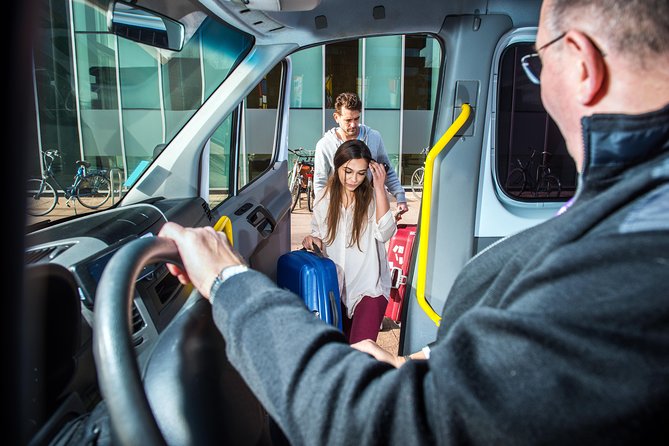 Amsterdam Schiphol Airport (AMS) Departure transfer from Amsterdam City - Car and Driver Impressions: Clean Ride, Confident Hands
