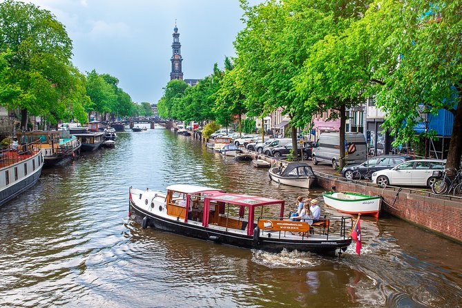 Amsterdam Small-Group Canal Cruise With Dutch Snacks and Drink - Why this small-group canal cruise feels different in Amsterdam
