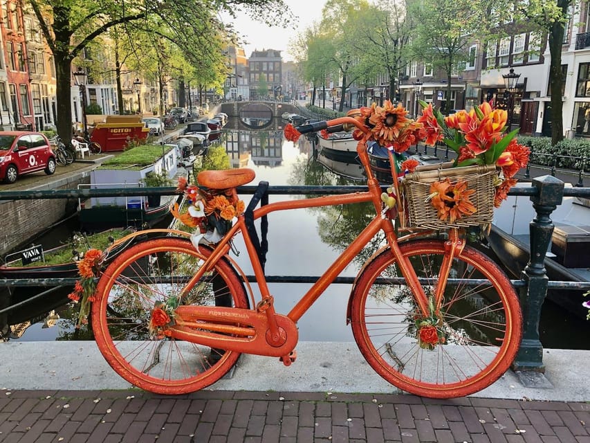 Amsterdam: Small Group Walking Tour with Fun Guide - Key highlights worth prioritizing