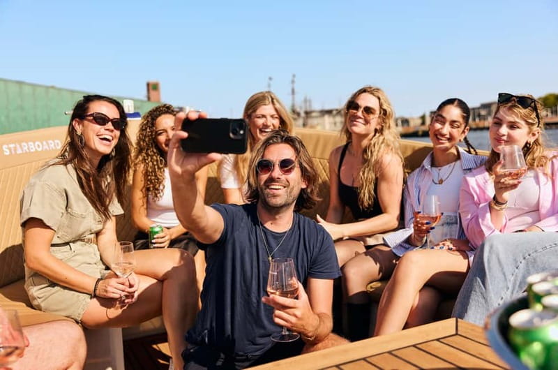 Amsterdam: Spanish Guided Open Boat Cruise with Bar Onboard - Spanish Storytelling: What You Gain With Live Commentary