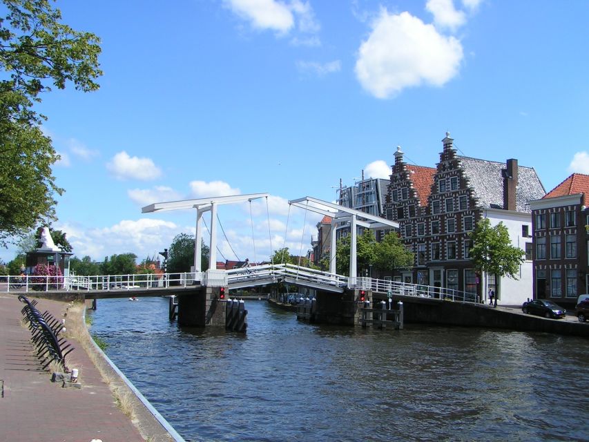 Amsterdam to Haarlem: Private Day-Trip Experience - Guide Matching in Practice, From Anna to Wendy