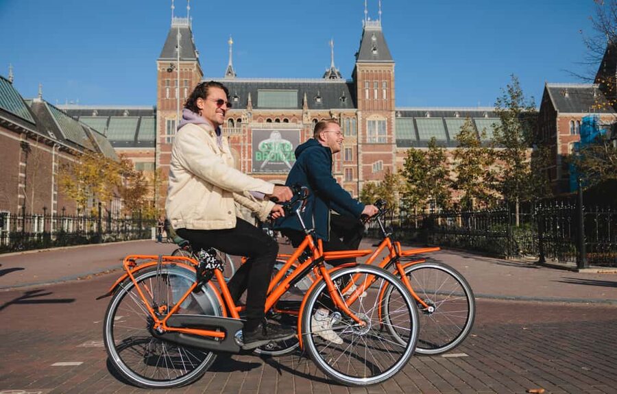 Amsterdam: Top Highlights Guided Bike Tour - Westerkerk, the Red Light District Pass, and How to Think About What You See