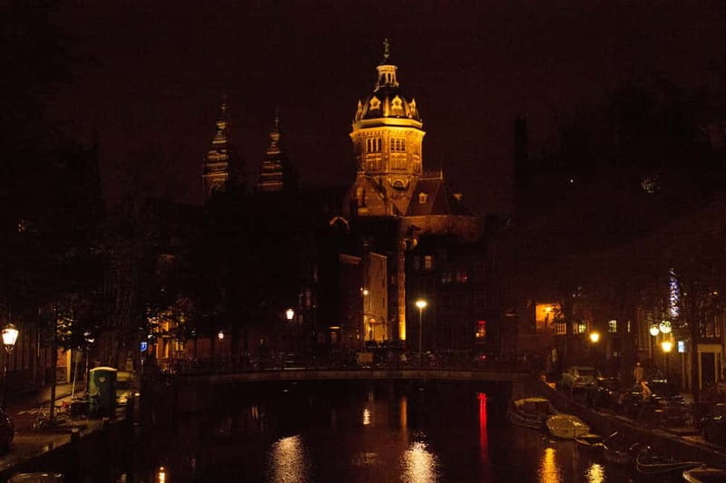 Amsterdam: Unlimited Cocktails Cruise on the Canals - How Each Canal Stop Fits Together at Night