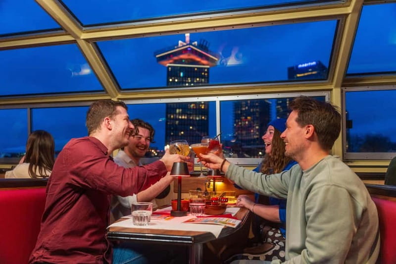 Amsterdam: Unlimited Cocktails Cruise on the Canals - Seating Together, Window Seats, and Other Real-World Tips