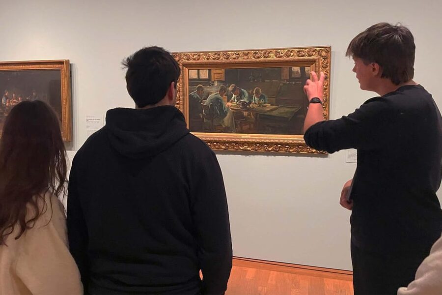 Amsterdam Van Gogh Museum Guided Tour with Tickets Included - Where to meet your guide at the Museumshop with a white umbrella