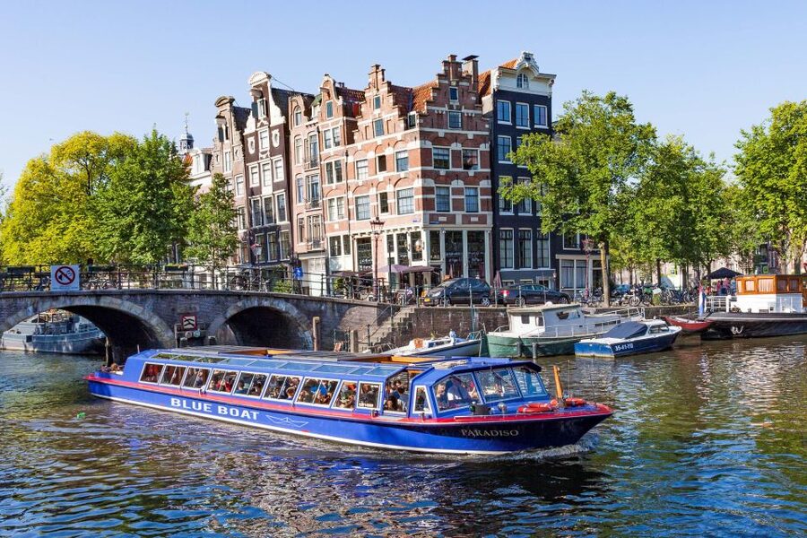Amsterdam: Van Gogh Museum Ticket and City Canal Cruise - Audio That Guides You Without Taking Over