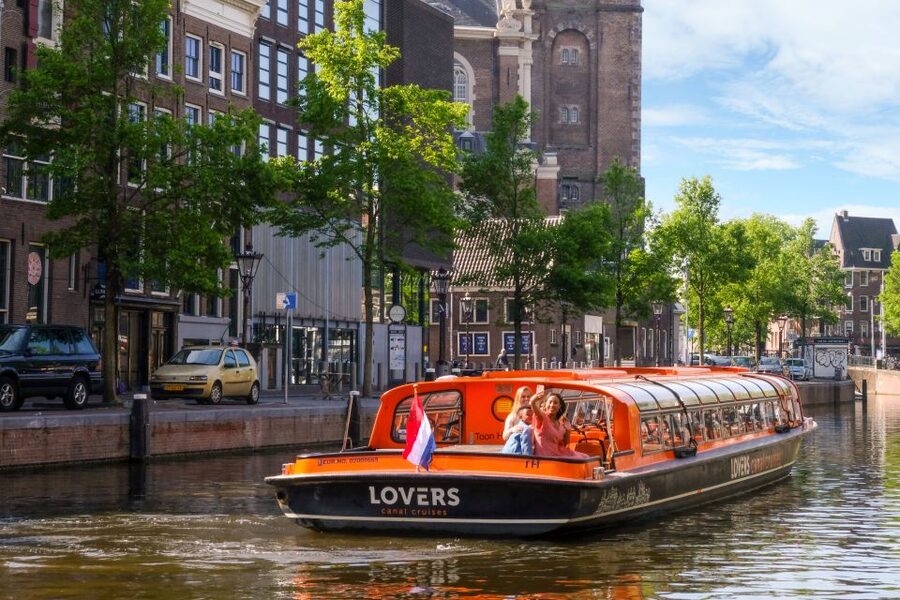 Amsterdam: Van Gogh Museum Ticket & Canal Cruise - Should you book this Van Gogh and canals package?