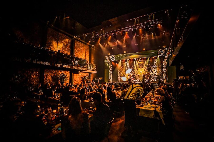 Amsterdam: VEGAS Dinner Show with 3-Course Sharing Menu - Price and value: what you’re paying for at $169 per person