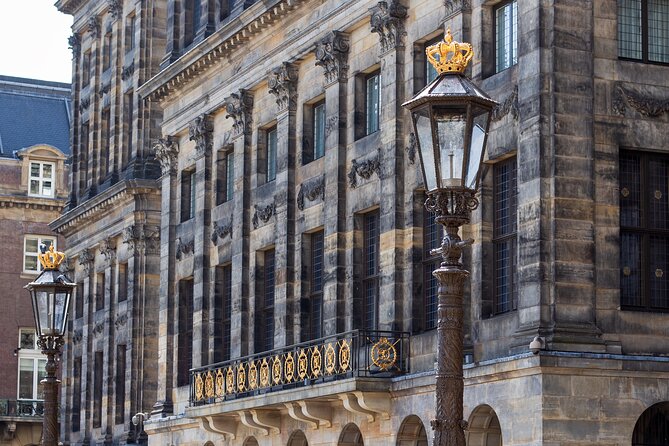 Amsterdam Walking Tour: Urban Legends & History with local guide - Stop-by-stop: what you’ll see and why each legend fits