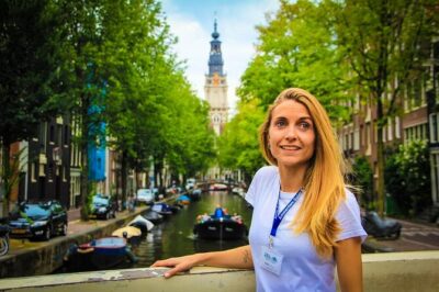 Walking Tour with Dutch Pancake Lunch