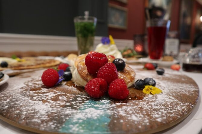 Amsterdam: Walking Tour with Dutch Pancake Lunch - Price and Value: Is $49 Worth It in Amsterdam?