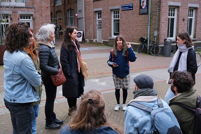 Amsterdam-West Food Tour with local guide - Stop 1: Margo’s Amsterdam and the de Hallen intro
