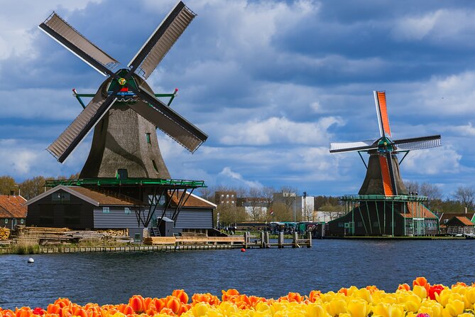 Amsterdam: Windmills, Cheese and Volendam Tour with Video Guide - Why the Video Guide Works Better Than You Think