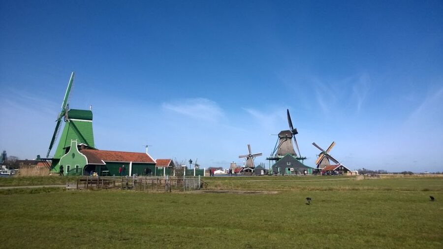 Amsterdam: Zaanse Schans 3-Hour Small Group Tour - Meeting outside LOT61 and getting out of the city fast