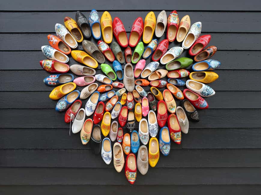 Amsterdam: Zaanse Schans, Cheese Tasting & Volendam Tour - A Half-Day Dutch Classic That Gets You Out of Amsterdam Fast