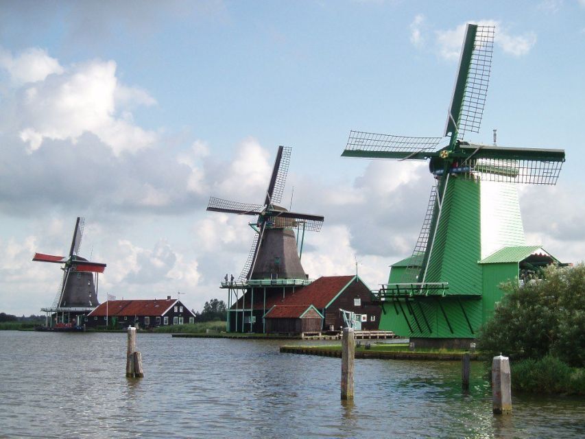 Amsterdam: Zaanse Schans Windmills Bike Tour with Guide - Your Batavus Bikes, Brakes, and What That Means for Comfort