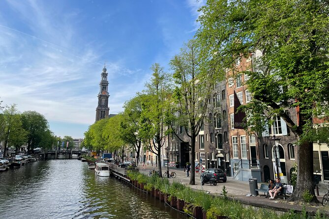 Anne Frank's Last Walk & See Anne Frank House in Virtual Reality - VR at Cafe Spanjer en van Twist: what the Secret Annex experience adds