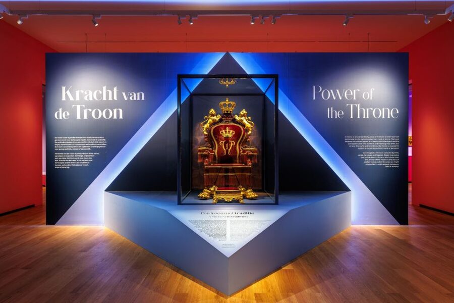 Apeldoorn: Het Loo Palace Entry Ticket - Three Palace Stories: Pick the One That Fits Your Curiosity