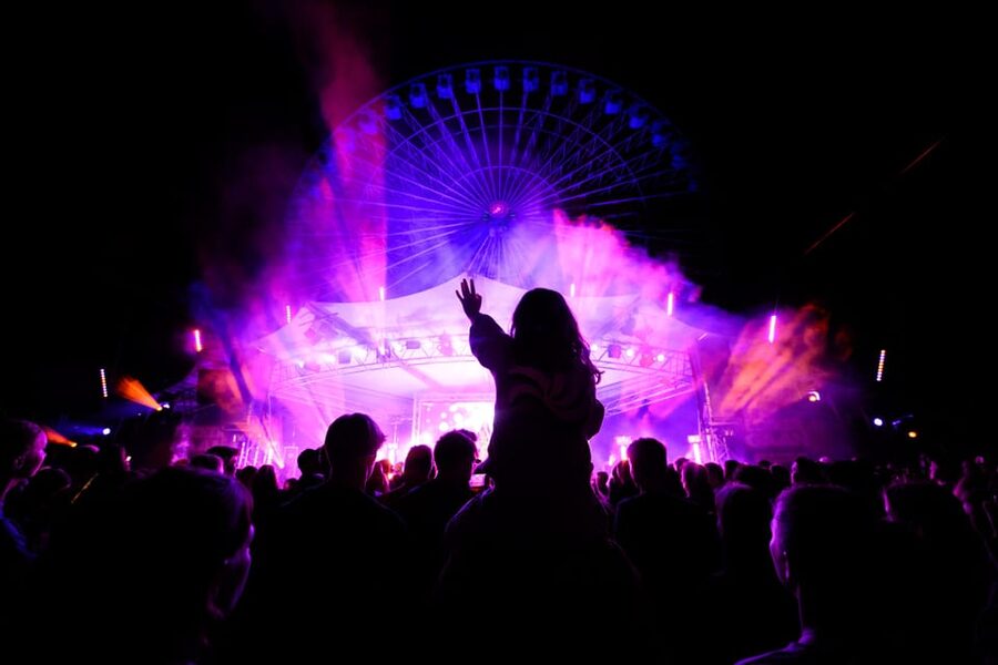 Biddinghuizen: Walibi Holland Entry Ticket - Evening atmosphere and holiday-style decoration: why the timing can matter