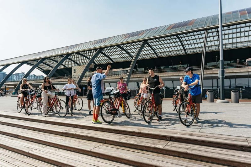 Big Bike tour Amsterdam - See all in 3 unforgettable hours - Magere Brug (Skinny Bridge) over the Amstel, your postcard moment with movement