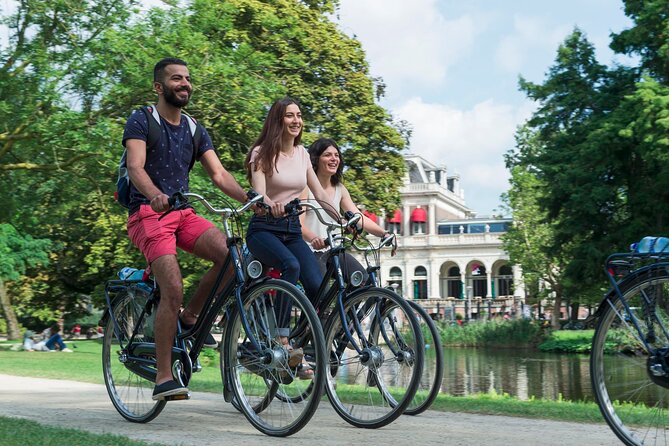 Bike Rental in Amsterdam - Riding rules of the road in Amsterdam (quick habits that save headaches)