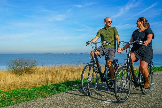Bike rental Volendam - Explore the Countryside of Amsterdam - From Haven 45 to the Countryside Loop: How the Route Works