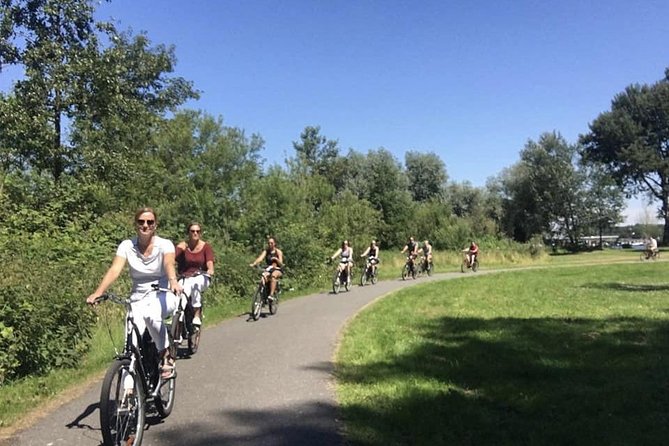 Cheese, Canals & Windmill Countryside E-Bike Tour Amsterdam - Cheese tasting plus the snack stop, where the day slows down