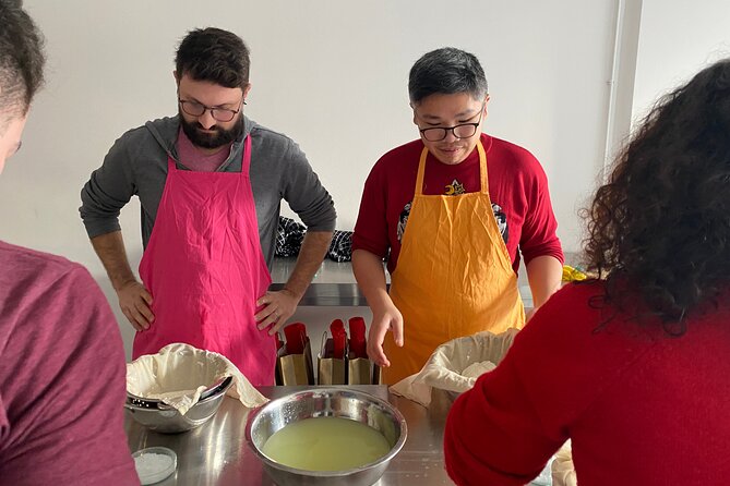 Cheese making workshop next to De Hallen, heart of Amsterdam - Should you book this cheese-making class near De Hallen?