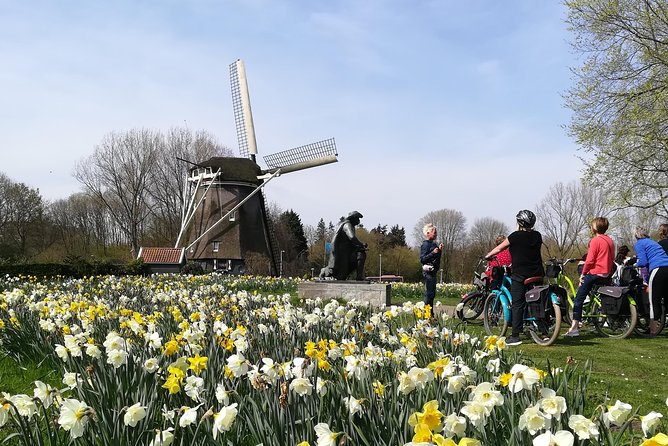 Countryside Bike Tour from Amsterdam: Cheese, Clogs & a Windmill - The Start at Mike’s Bike Tours, Near Amsterdam Central