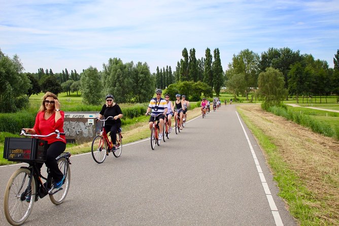 Countryside Fishermen Villages & Cheese E-bike Tour - Why the Waterland villages ride feels like a different Amsterdam