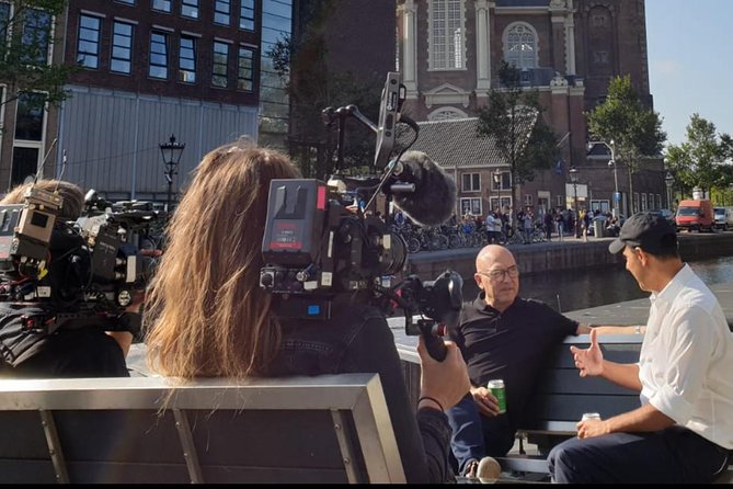 Cruise Amsterdam like a Local — Small Group 12 pax - What About the Group Vibe, Speed, and Photo Stops?